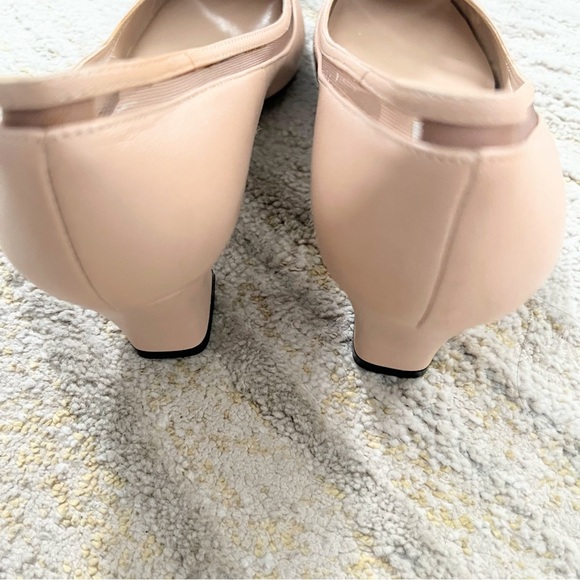 Karl Lagerfeld Paris Nude & Black Cap Toe Pumps Size 6.5 - Picture 3 of 11
